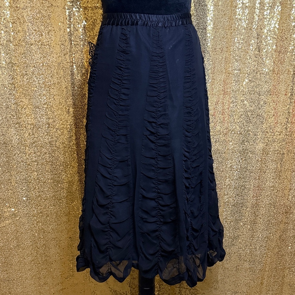 WD.NY Elegant Black Textured Midi Skirt